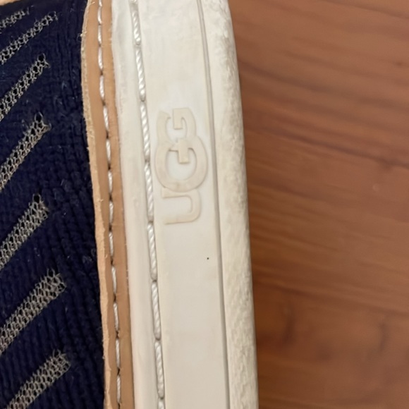 Ugg loafers sneaker excellent condition - Picture 3 of 8